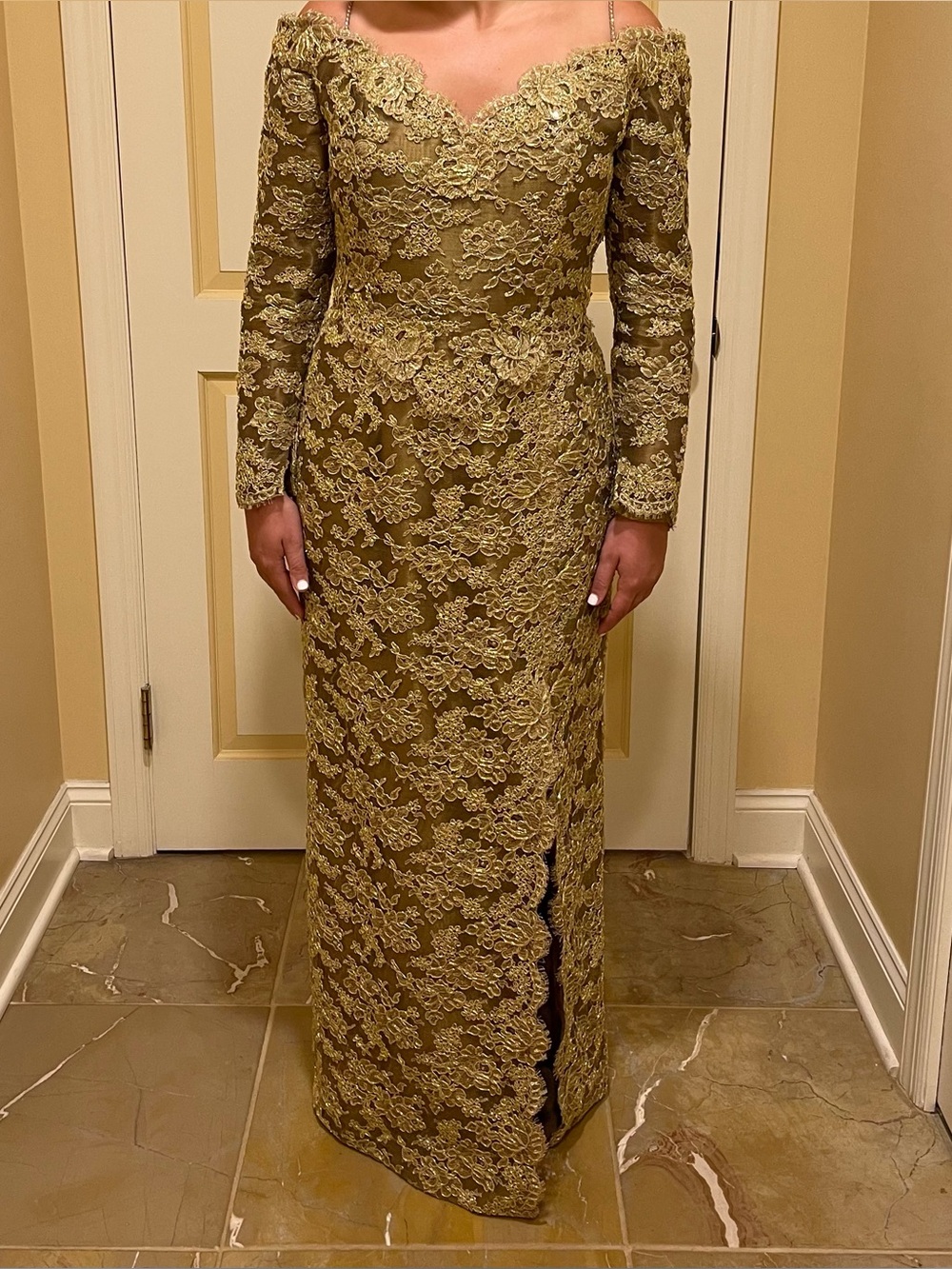 Elegant Vintage Rose Taft Gold Lace Off-Shoulder Evening Dress
